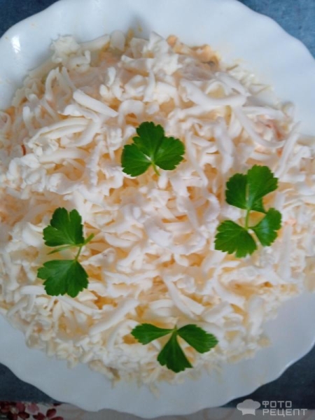 Рецепт: Салат "Ваня Кучерявый" - Со шпротами