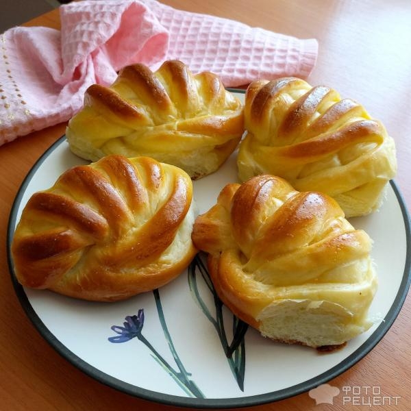 Рецепт: Сдобные булочки "Ракушки" с орехами - вкусно и красиво Рецепт: Сдобные булочки "Ракушки" с орехами - вкусно и красиво