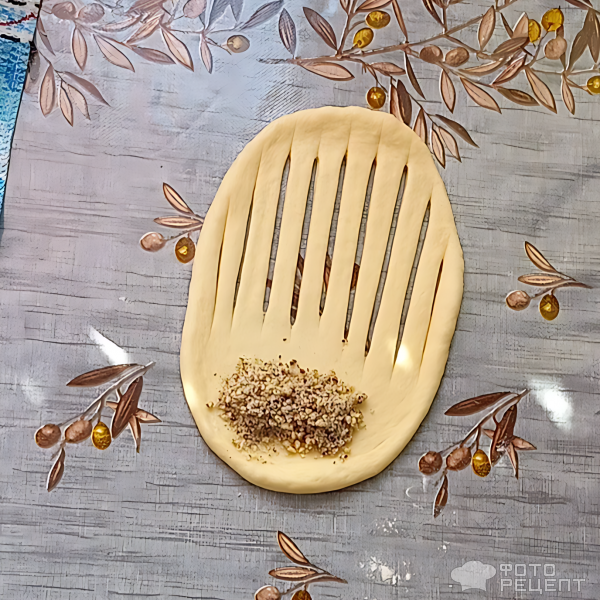 Рецепт: Сдобные булочки "Ракушки" с орехами - вкусно и красиво Рецепт: Сдобные булочки "Ракушки" с орехами - вкусно и красиво