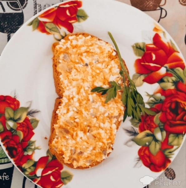 Рецепт: Селедочная намазка а-ля красная икра - С морковью Рецепт: Селедочная намазка а-ля красная икра - С морковью