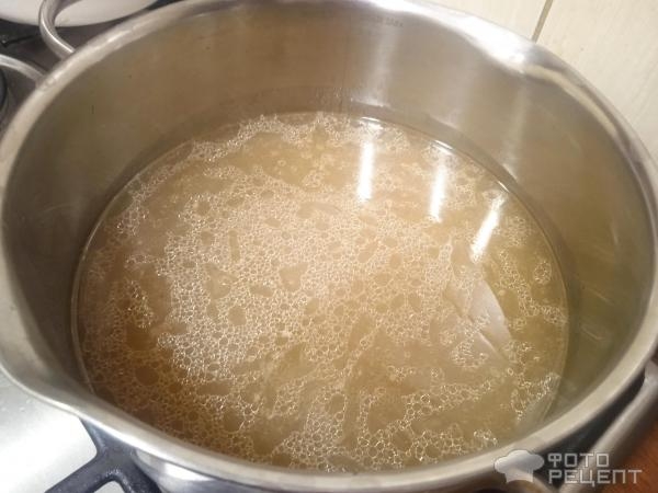 Рецепт: Щи из говядины и квашеной капусты - со сметанной заливкой Рецепт: Щи из говядины и квашеной капусты - со сметанной заливкой