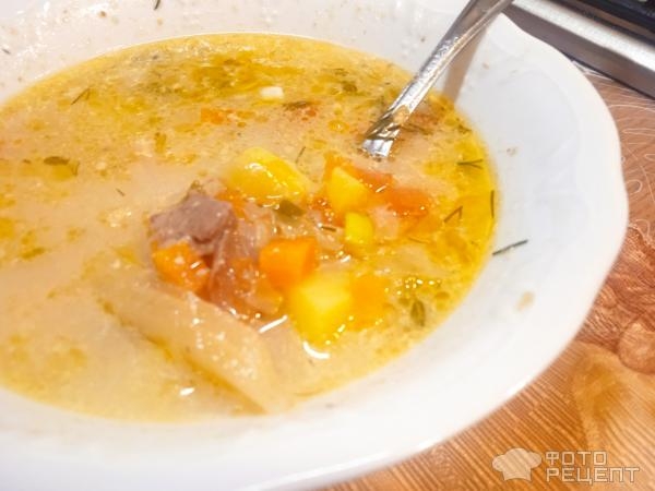 Рецепт: Щи из говядины и квашеной капусты - со сметанной заливкой Рецепт: Щи из говядины и квашеной капусты - со сметанной заливкой