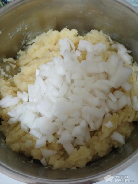 Рецепт: "Шпроткейки" (ккартофельные биточки со шпротами) - По рецепту Бельковича