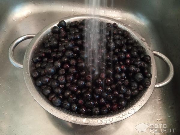 Рецепт: Сироп из черноплодной рябины - Витамины на зиму Рецепт: Сироп из черноплодной рябины - Витамины на зиму