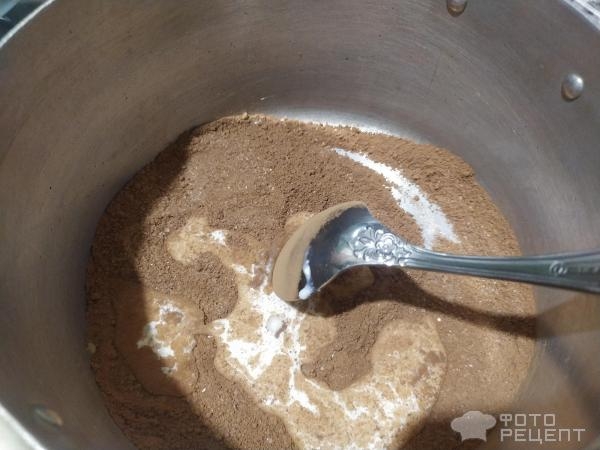 Рецепт: Сладкая колбаска - с орехами и изюмом Рецепт: Сладкая колбаска - с орехами и изюмом