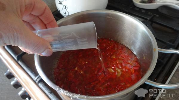 Рецепт: Сладко-острая приправа из перцев - Очень вкусная приправа. Рецепт: Сладко-острая приправа из перцев - Очень вкусная приправа.