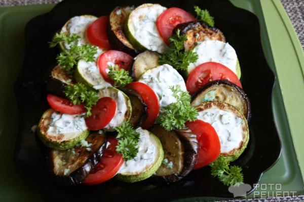 Рецепт: Слоеная закуска из овощей - Осенний микс Рецепт: Слоеная закуска из овощей - Осенний микс