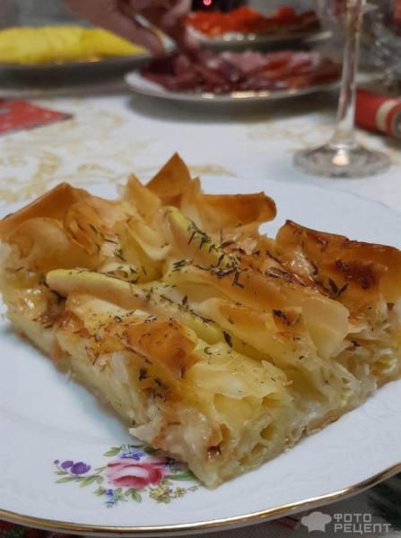 Рецепт: Слоеный сырный пирог из теста "Фило" - Пирог из теста "Фило" с грушей и сыром бри Рецепт: Слоеный сырный пирог из теста "Фило" - Пирог из теста "Фило" с грушей и сыром бри