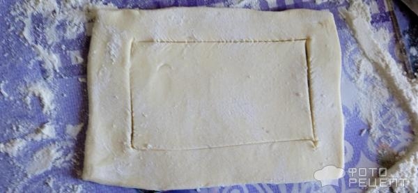 Рецепт: Слойки со сливами - в духовке, простой рецепт