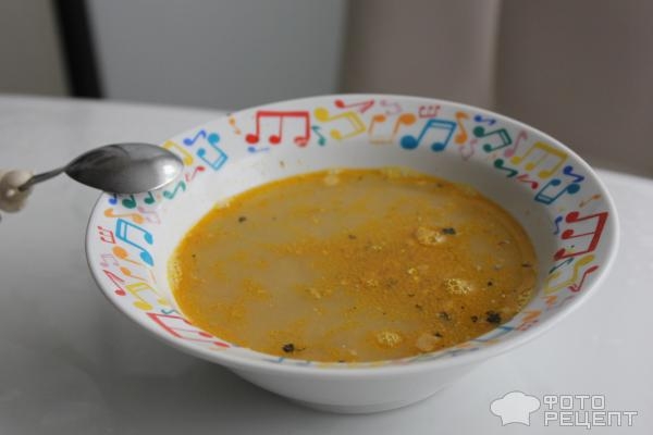 Рецепт: Суп из рыбной консервы - С сыром плавленым Рецепт: Суп из рыбной консервы - С сыром плавленым