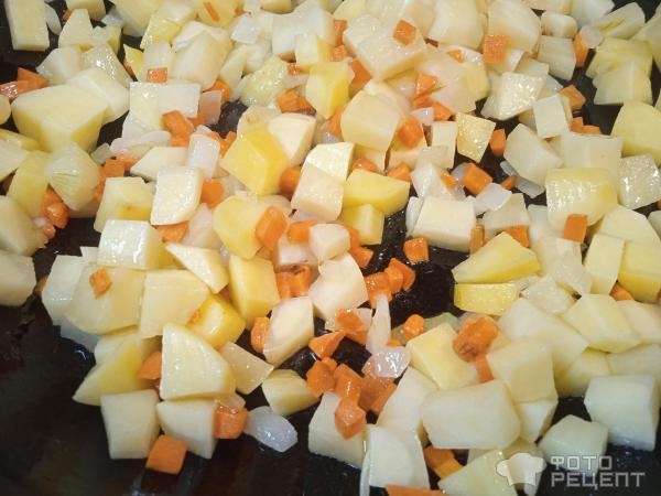 Рецепт: Суп куриный с овощами и зеленью - с ревенем и шпинатом