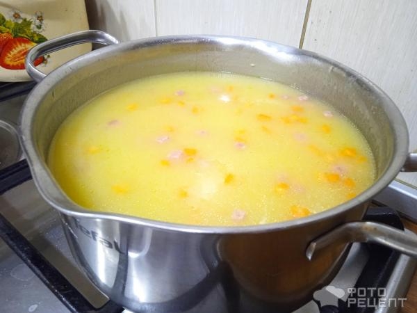 Рецепт: Суп-пюре из кабачка - с колбасой