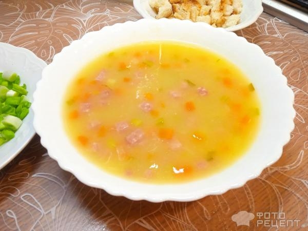 Рецепт: Суп-пюре из кабачка - с колбасой