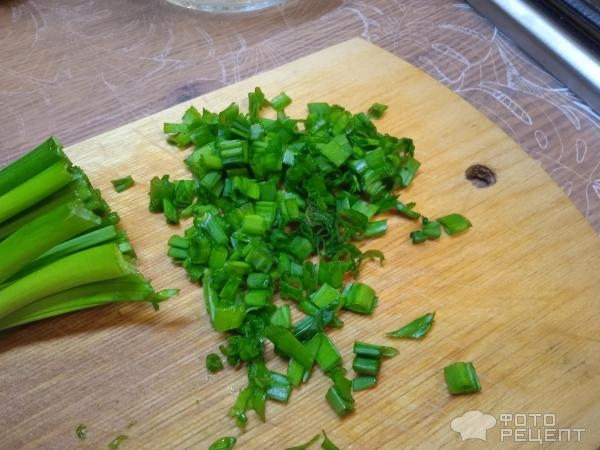 Рецепт: Суп со щавелем - и тушенкой Рецепт: Суп со щавелем - и тушенкой