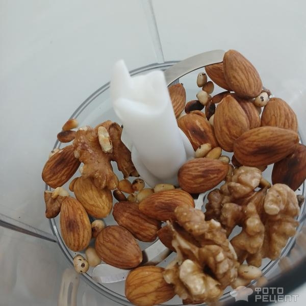 Рецепт: Суп "Таратор" - Болгарский вариант окрошки: холодный летний суп Таратор. Необычное и безумно вкусное сочетание ингредиентов. Рецепт: Суп "Таратор" - Болгарский вариант окрошки: холодный летний суп Таратор. Необычное и безумно вкусное сочетание ингредиентов.