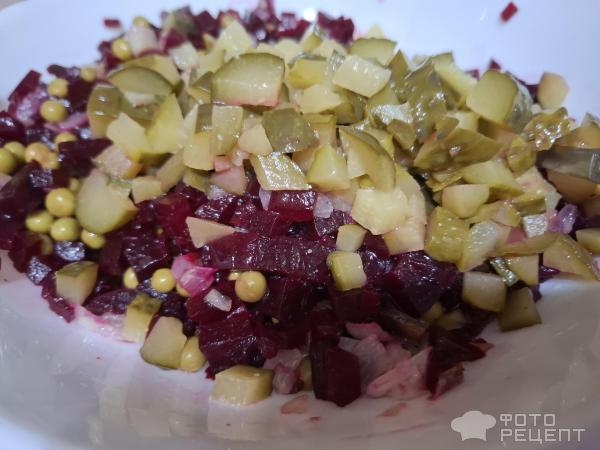 Рецепт: Свекольный салат с яйцами и горошком - В моем исполнении. Рецепт: Свекольный салат с яйцами и горошком - В моем исполнении.