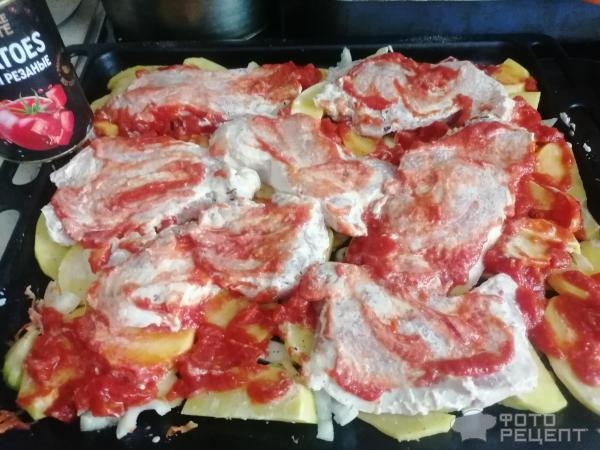 Рецепт: Свинина, запеченная в духовке с рисом и овощами - с томатным соусом Рецепт: Свинина, запеченная в духовке с рисом и овощами - с томатным соусом