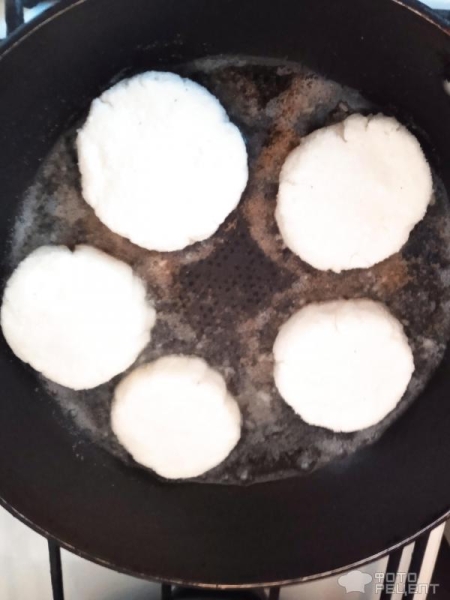 Рецепт: Сырники для детей дошкольного возраста - Ароматные сырники без глютена. Почти что "Баунти" Рецепт: Сырники для детей дошкольного возраста - Ароматные сырники без глютена. Почти что "Баунти"