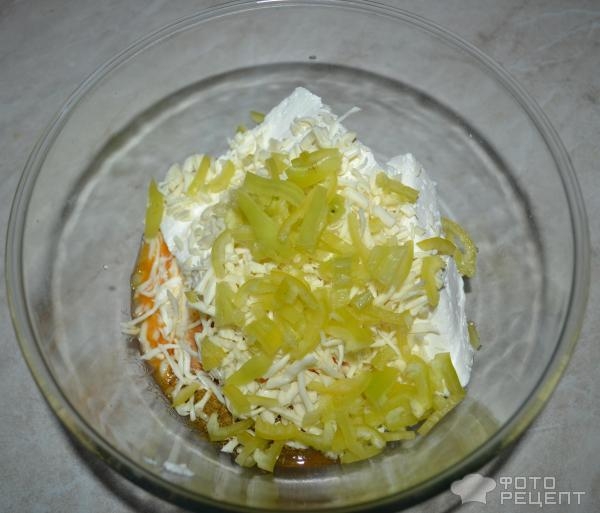 Рецепт: Сырный пирог из лаваша - Горячий завтрак с пряными травами, творогом и болгаским перцем Рецепт: Сырный пирог из лаваша - Горячий завтрак с пряными травами, творогом и болгаским перцем