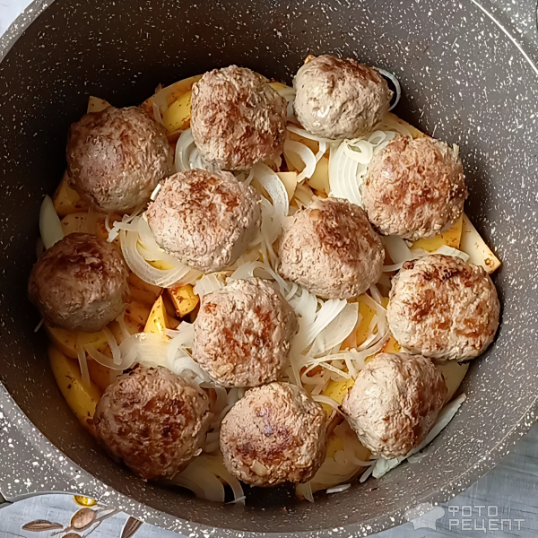 Рецепт: Тефтели с картофелем и луком - очень вкусно и сытно Рецепт: Тефтели с картофелем и луком - очень вкусно и сытно