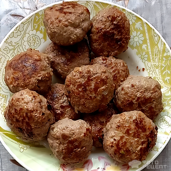 Рецепт: Тефтели с картофелем и луком - очень вкусно и сытно Рецепт: Тефтели с картофелем и луком - очень вкусно и сытно