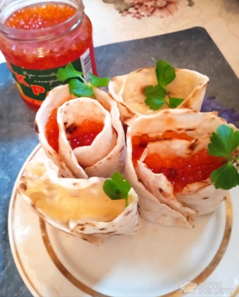 Рецепт: Тонкий лаваш - Вкусный лаваш на сухой сковороде и конвертики из него Рецепт: Тонкий лаваш - Вкусный лаваш на сухой сковороде и конвертики из него