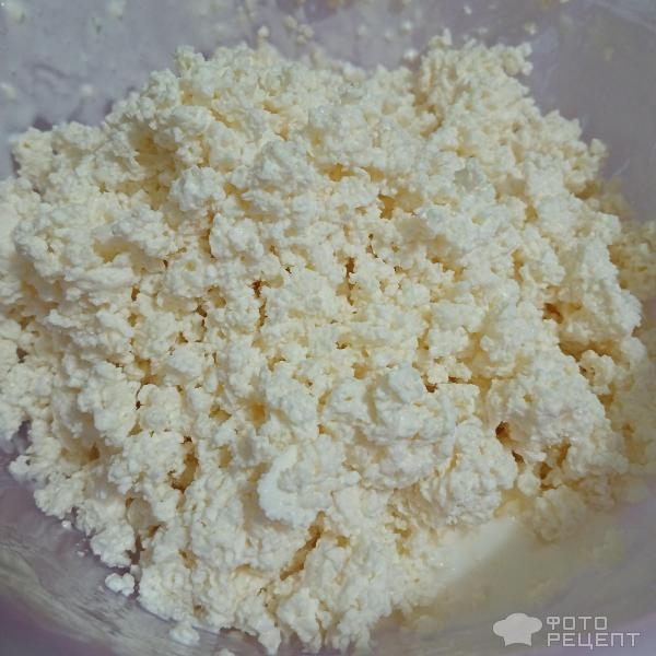 Рецепт: Треугольники из лаваша - Рецепт быстрых и лёгких закусочных пирожков из тонкого армянского лаваша. С соленым творогом и помидорами. Рецепт: Треугольники из лаваша - Рецепт быстрых и лёгких закусочных пирожков из тонкого армянского лаваша. С соленым творогом и помидорами.