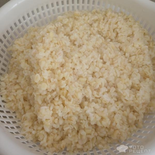 Рецепт: Турецкий салат "Кисир" - С булгуром и свежими овощами. Рецепт: Турецкий салат "Кисир" - С булгуром и свежими овощами.