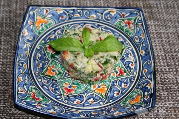 Рецепт: Турецкий салат - С кускусом, овощами и зеленью Рецепт: Турецкий салат - С кускусом, овощами и зеленью