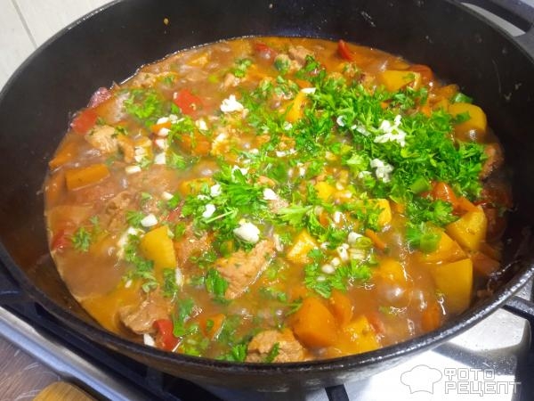 Рецепт: Тушенное мясо с овощам - тушеная свинина с сезонными овощами Рецепт: Тушенное мясо с овощам - тушеная свинина с сезонными овощами