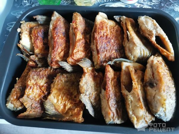 Рецепт: Тушеный лещ - В сметане Рецепт: Тушеный лещ - В сметане