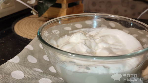 Рецепт: Творожная запеканка "Воздушная" - с вишней Рецепт: Творожная запеканка "Воздушная" - с вишней