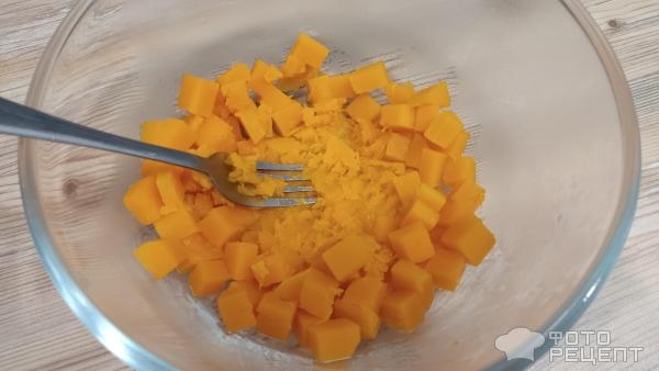 Рецепт: Вафли тыквенные - со сметаной Рецепт: Вафли тыквенные - со сметаной