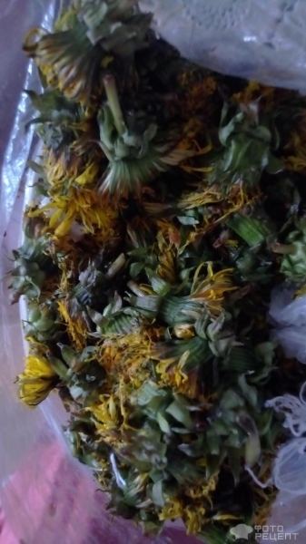 Рецепт: Варенье из одуванчиков - Консистенция как у мёда.