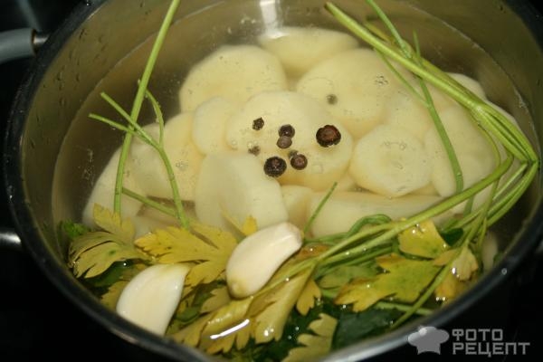 Рецепт: Ватрушки картофельные - с куриным фаршем