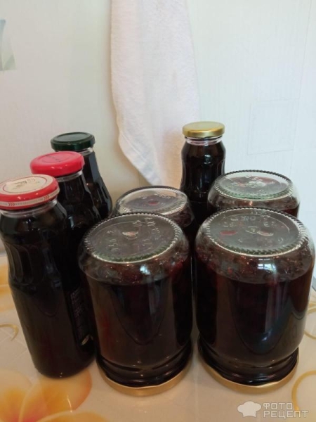 Рецепт: Вишневое варенье - Одновременно готовим два продукта! Рецепт: Вишневое варенье - Одновременно готовим два продукта!