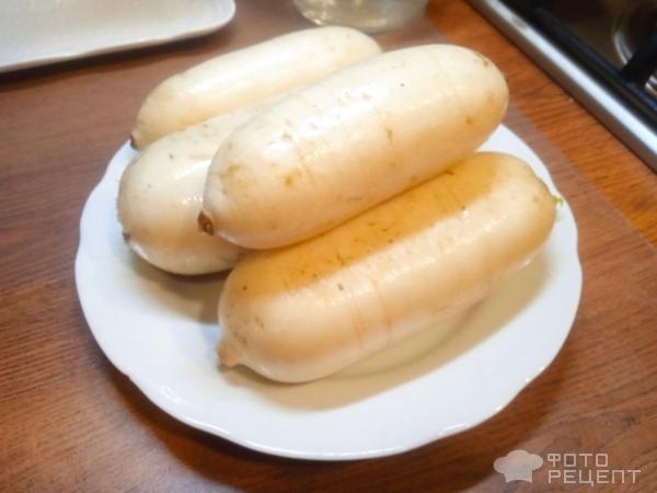 Рецепт: Закуска из дайкона - с сыром и чесноком