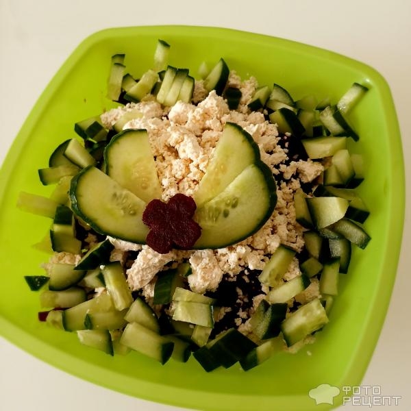 Рецепт: Закуска из печеной свеклы с сыром из ряженки и кедровыми орехами - Вкусная и полезная ПП-закуска всего из трех ингредиентов.