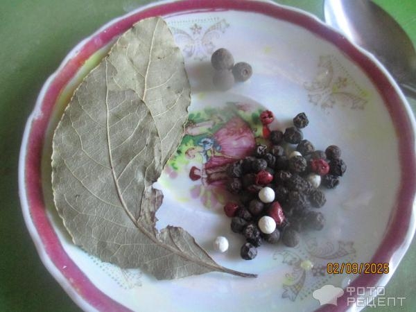 Рецепт: Закуска из свиной шкурки - острая закуска