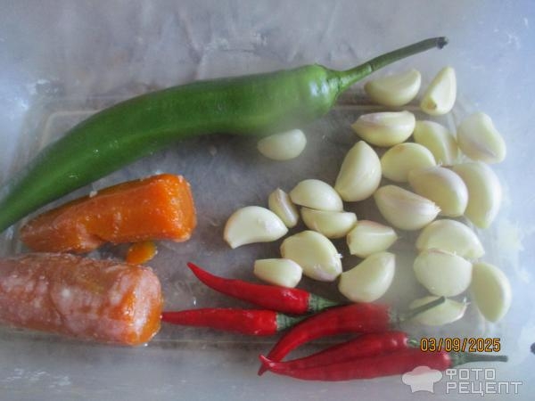 Рецепт: Закуска из свиной шкурки - острая закуска