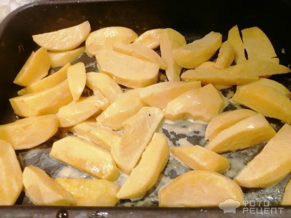 Рецепт: Запеченная индейка с картофелем - в сметанно-горчичном соусе Рецепт: Запеченная индейка с картофелем - в сметанно-горчичном соусе