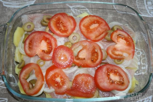 Рецепт: Запеканка из рыбы и картофеля - королевский окунь в сметанной заливке Рецепт: Запеканка из рыбы и картофеля - королевский окунь в сметанной заливке