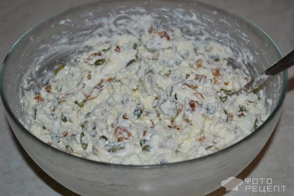 Рецепт: Запеканка творожно-фруктовая - С изюмом, тыквенными семечками и сиропом из смородины Рецепт: Запеканка творожно-фруктовая - С изюмом, тыквенными семечками и сиропом из смородины