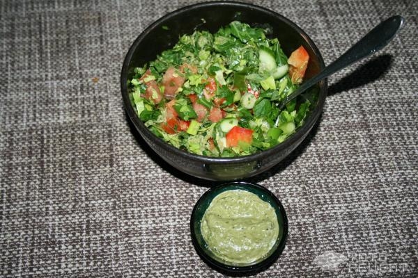 Рецепт: Зеленый соус - Из стеблей различной зелени Рецепт: Зеленый соус - Из стеблей различной зелени