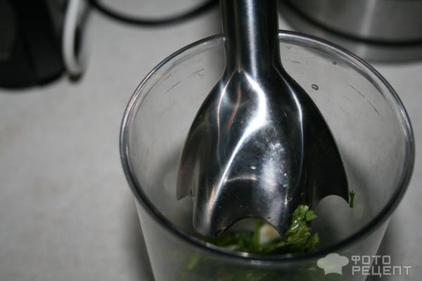 Рецепт: Зеленый соус - Из стеблей различной зелени Рецепт: Зеленый соус - Из стеблей различной зелени