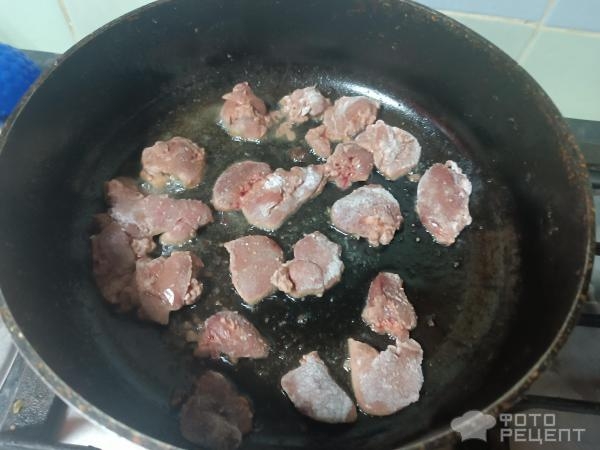 Рецепт: Жареная печень в зелени - Витаминная