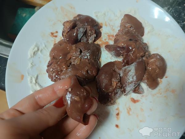 Рецепт: Жареная печень в зелени - Витаминная