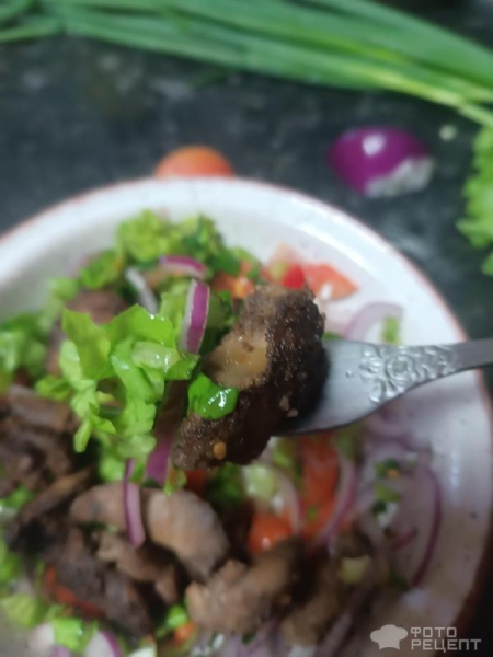 Рецепт: Жареная печень в зелени - Витаминная