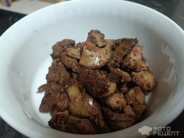 Рецепт: Жареная печень в зелени - Витаминная