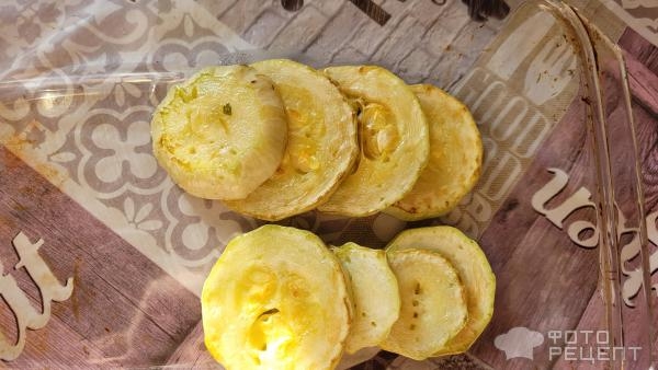 Рецепт: Жареные кабачки в грибном соусе - ароматное блюдо в духовке